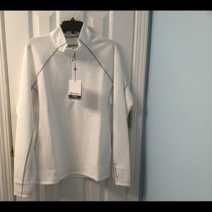 Sunice Men’s Alum Half-zip pullover. NWT